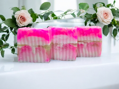 Rose &amp; Ivy Body Bar