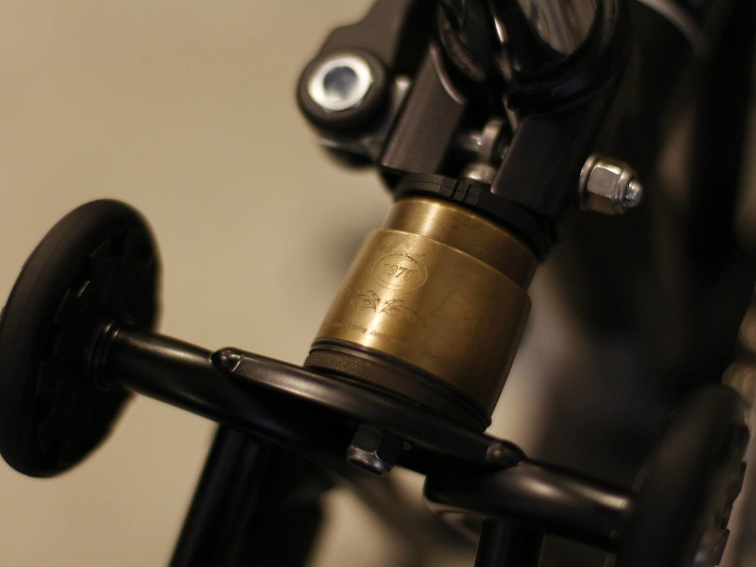 パーツ Multi-S Rear Suspensions British Retro [未使用] Multi-S Rear Suspensions British Retro 真鍮製