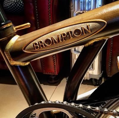 Metallic Embossed decals (Flower Plus)