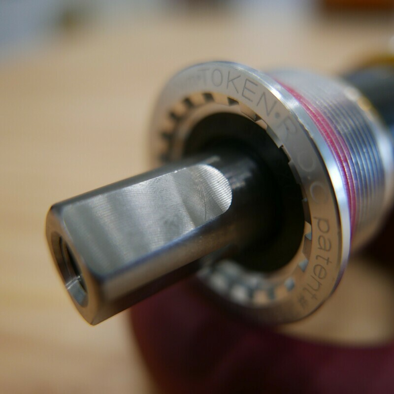 Premium Titanium Hollow Spindle Carbon Sleeve Ceramic Bearings Square taper Bottom Bracket for Brompton (TOKEN)