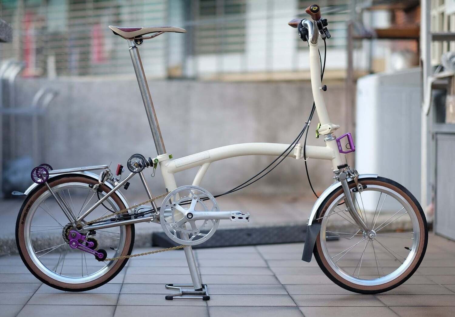 Brompton 349 Light Weight Wheelset 4 speed possible (H&H) Brompton 349 Light Weight Wheelset 4 speed possible (H&H)