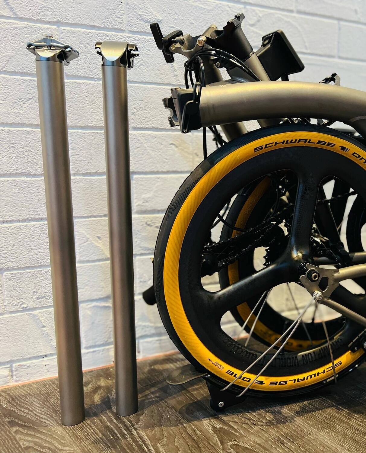 パーツ BROMPTON H&H Titanium Seat Post DC 3192677151.jpg