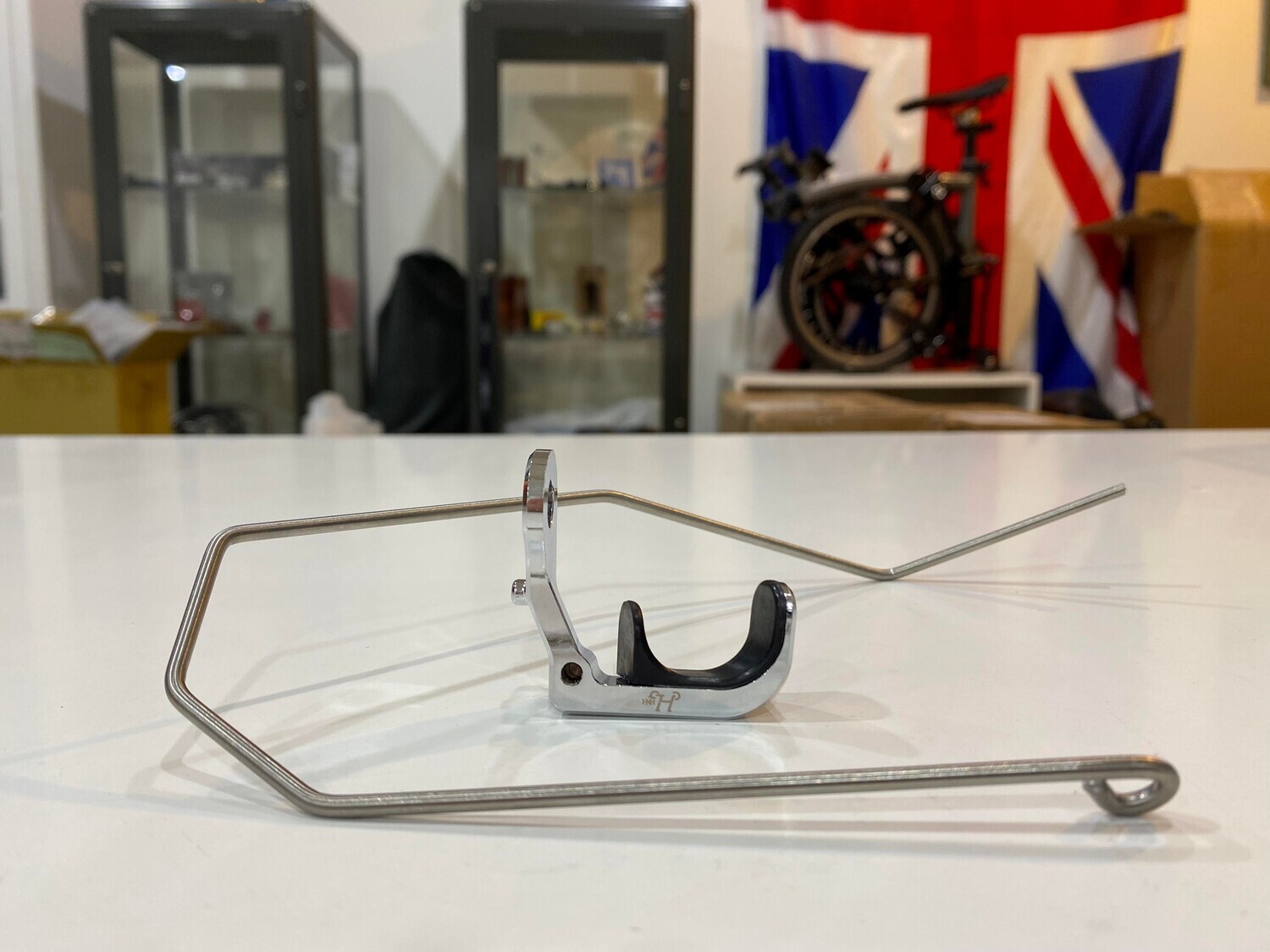 CNC Machined Front Axle Hook v.2 for Brompton (H&H)