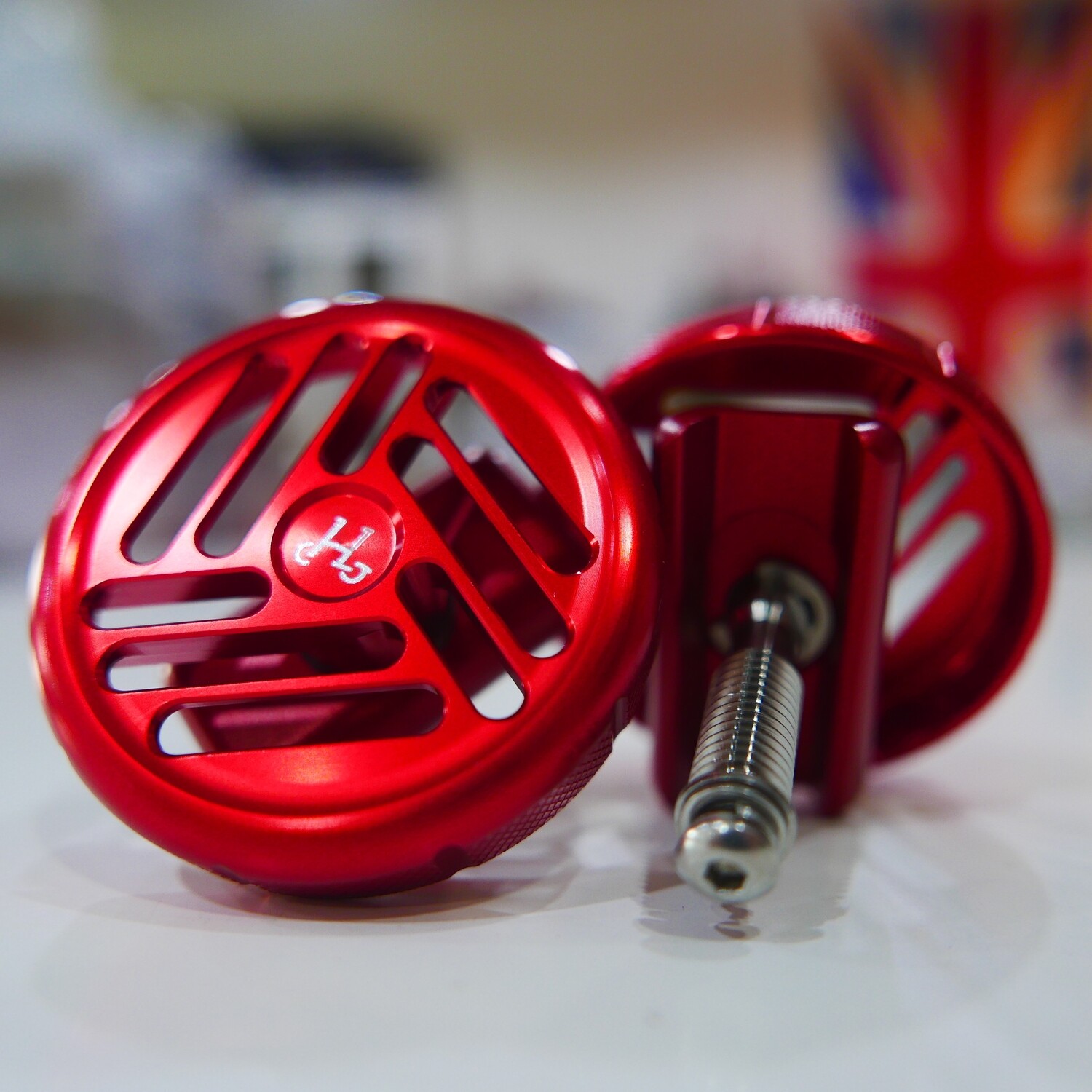 Knob type Hinge Clamp Set ID5 for Brompton No Spring / Matching EZwheel Pattern (H&amp;H), Colour: Red