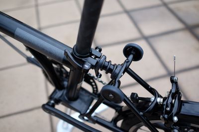 Brompton titanium round spring rear shock suspension ID2 (H&amp;H)