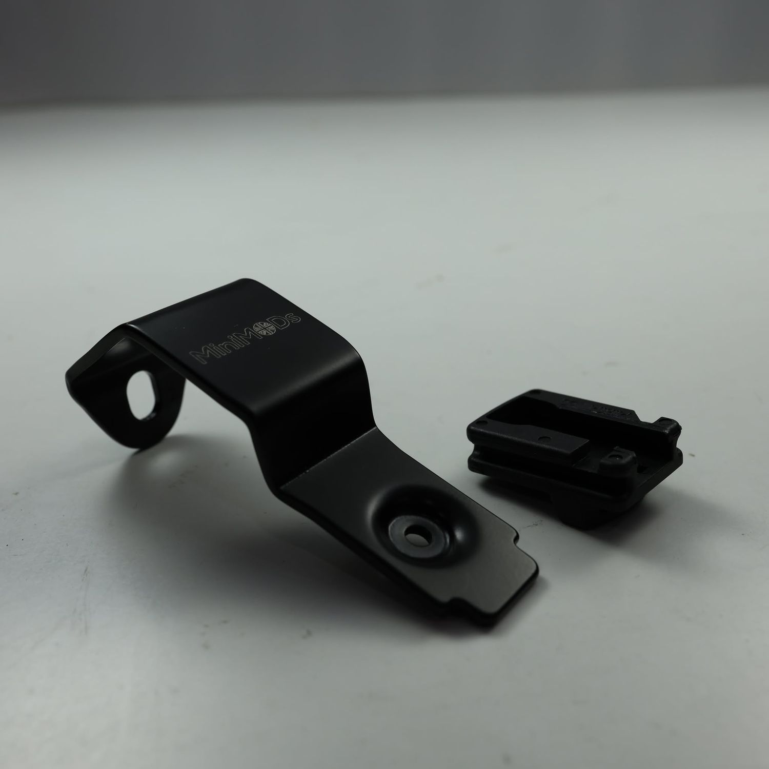 Cateye Light Mount Adapter on Brompton Front Brake Calipers Position  (MiniMODs), Colour: Black
