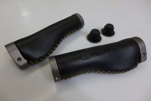 MiniMODs leather grips for Brompton (Ergonomic), Color: Black (BK)