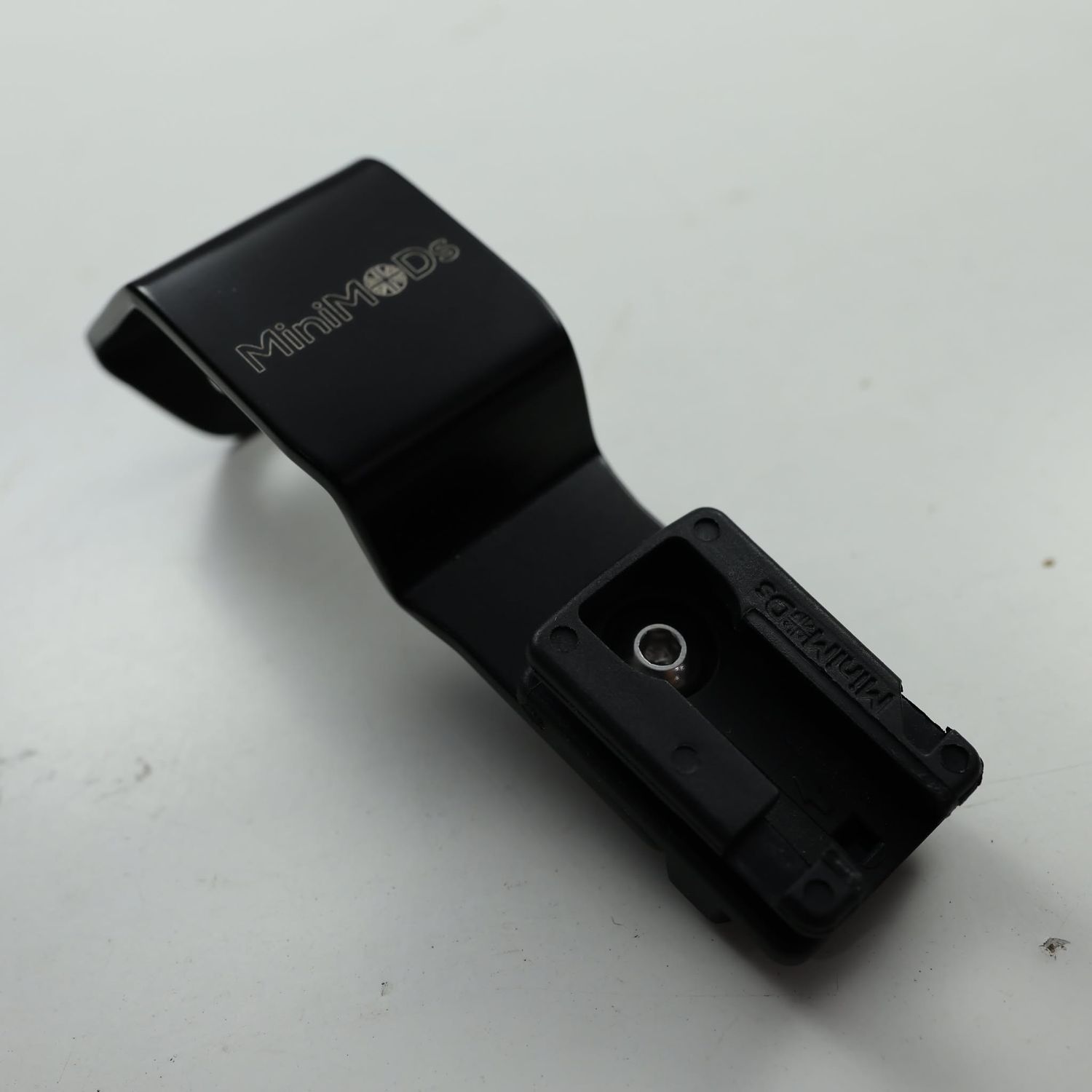 Cateye Light Mount Adapter on Brompton Front Brake Calipers Position (MiniMODs)