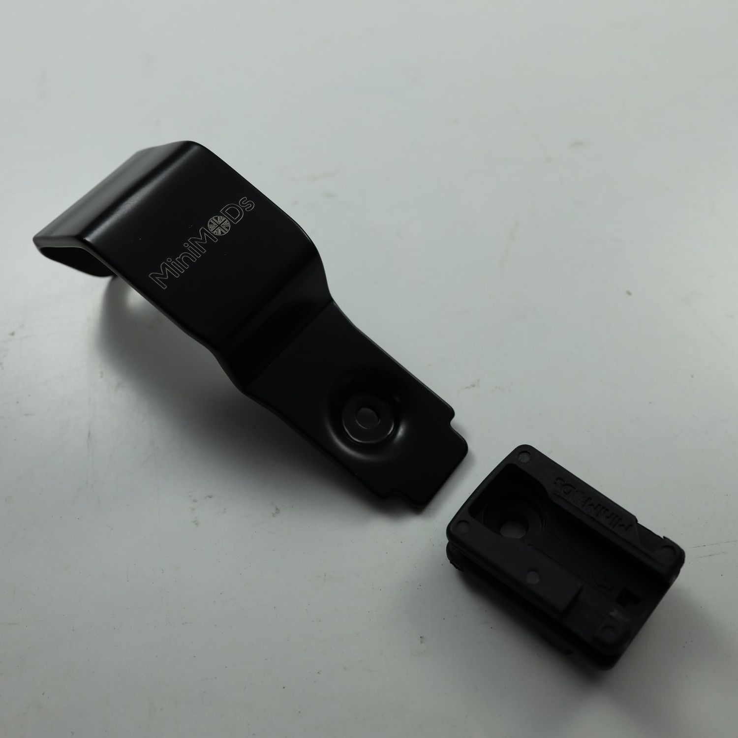 Cateye Light Mount Adapter on Brompton Front Brake Calipers Position (MiniMODs)
