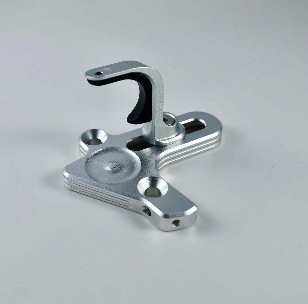 MiniMODs Adjustable Front Axle Hook for G Line