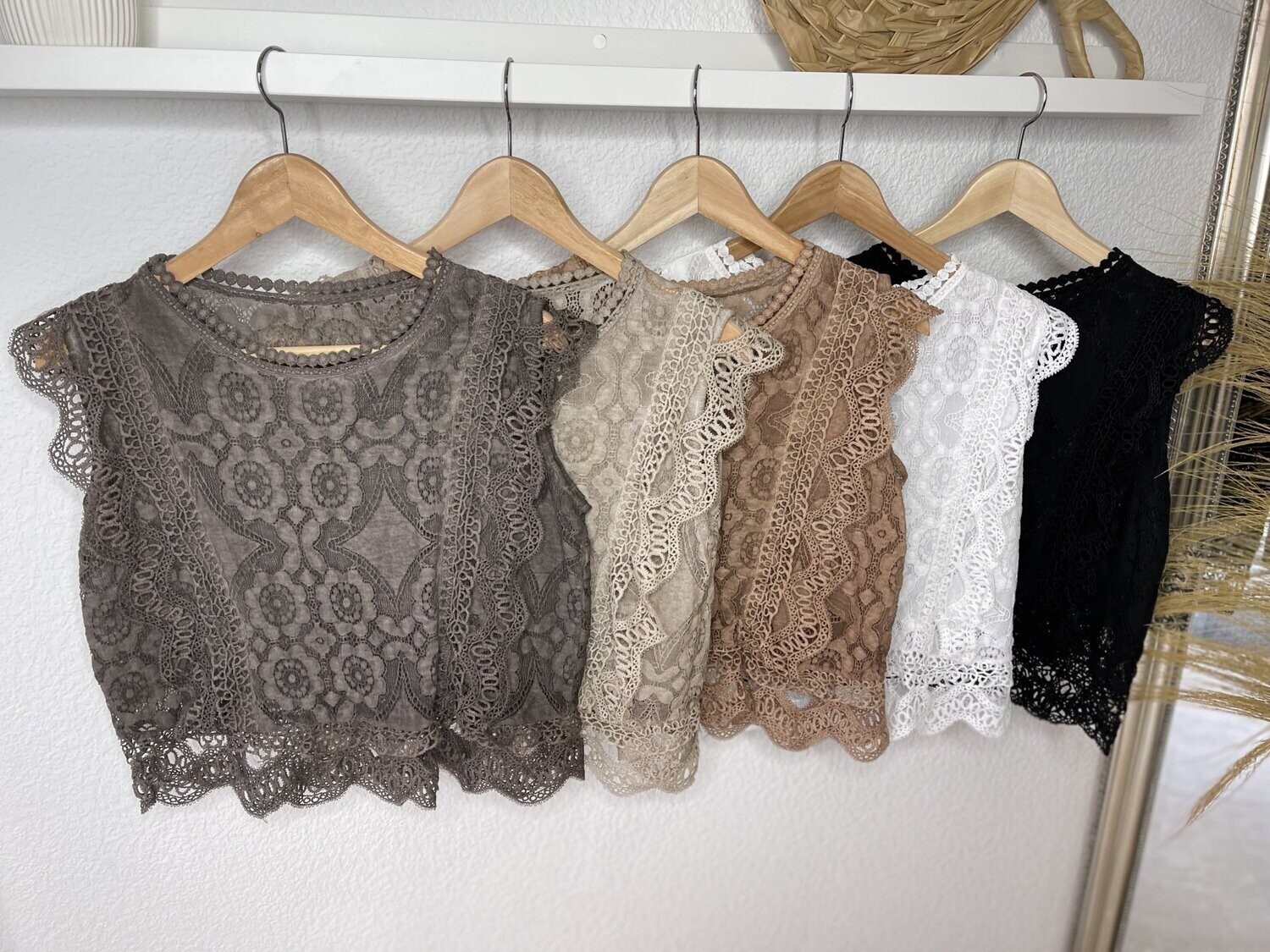 Spitzentop Lolita 5 Farben