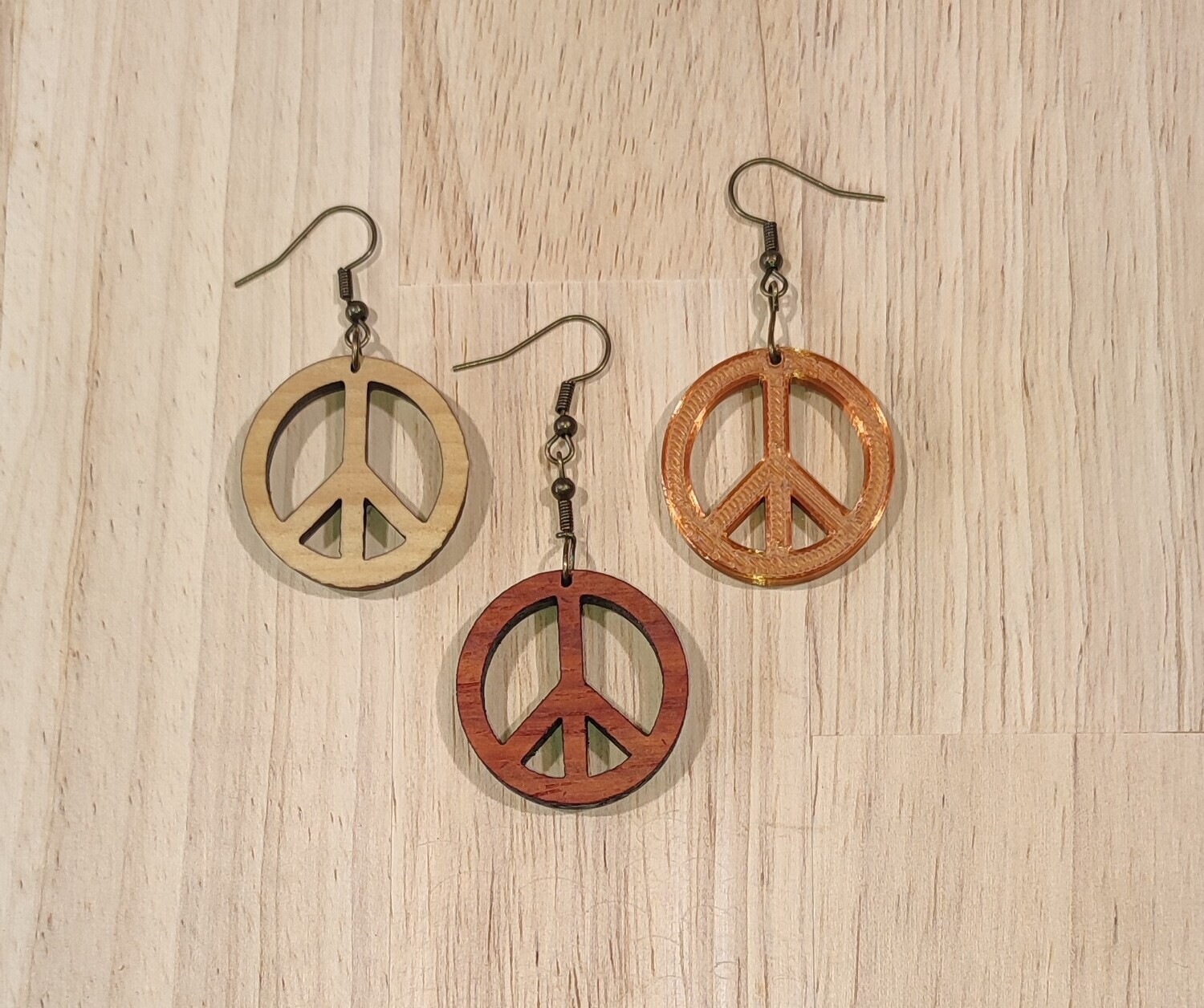Fun Juwels - 3 stuks vrij te kiezen - Hout of bio-plastic (PLA)