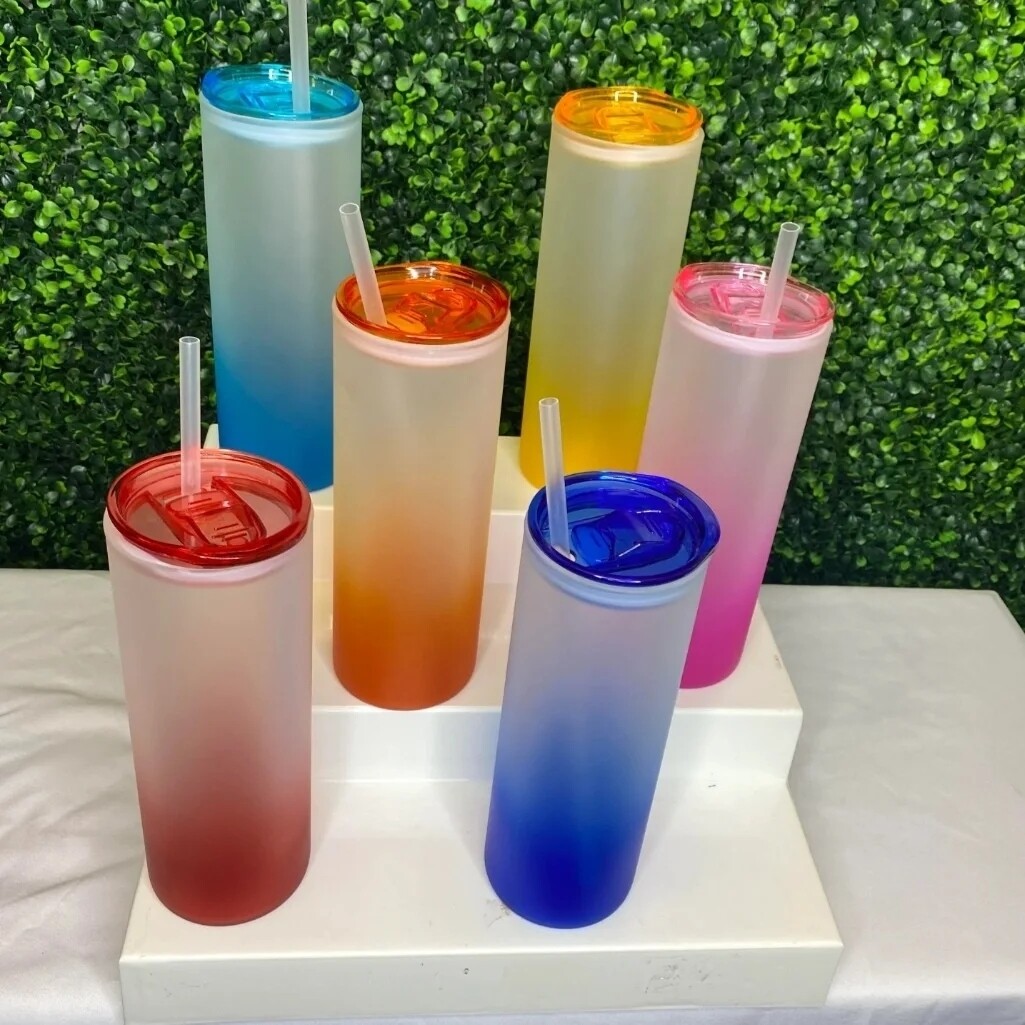 FROSTED GRADIENT OMBRE GLASS TUMBLER