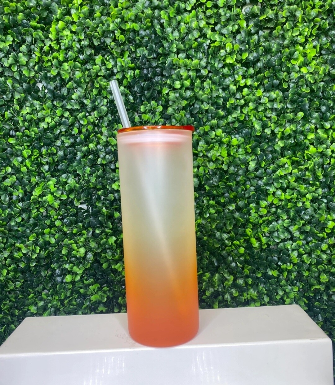 FROSTED GRADIENT OMBRE GLASS TUMBLER