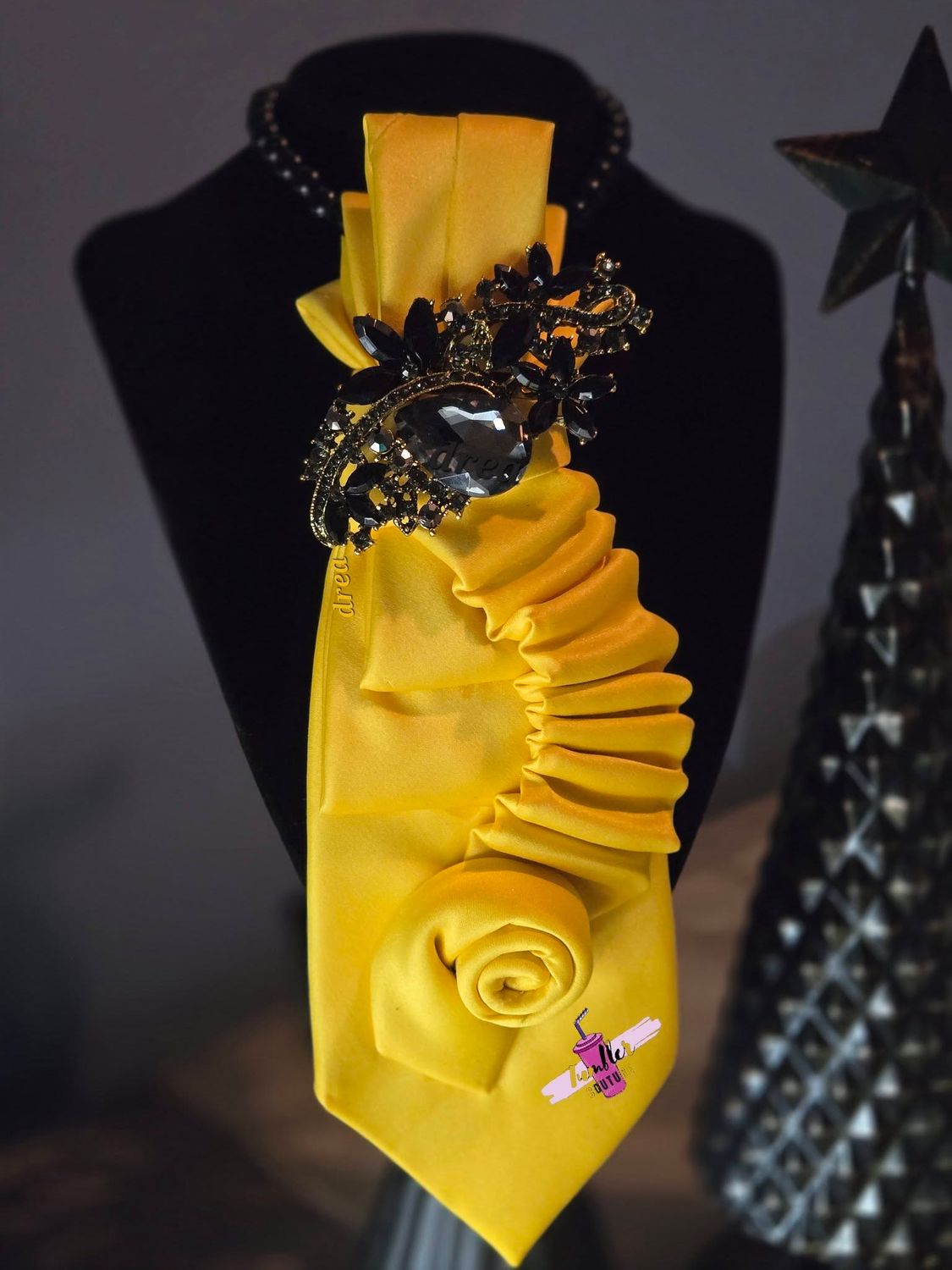 Essence Ruffle Tie