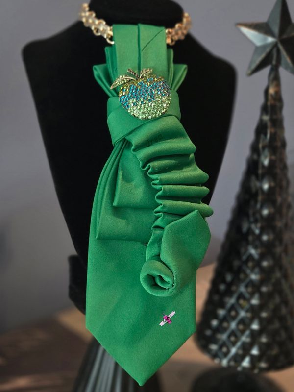 Emerald City Ruffle Tie