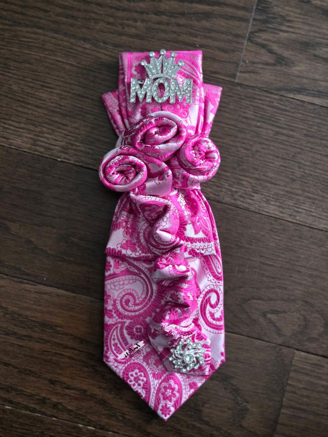 Mom 3 Flower Pink Tie