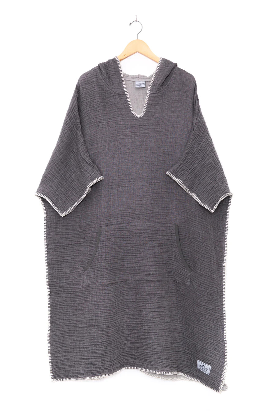 The Men's Cocoon Poncho (Grey)