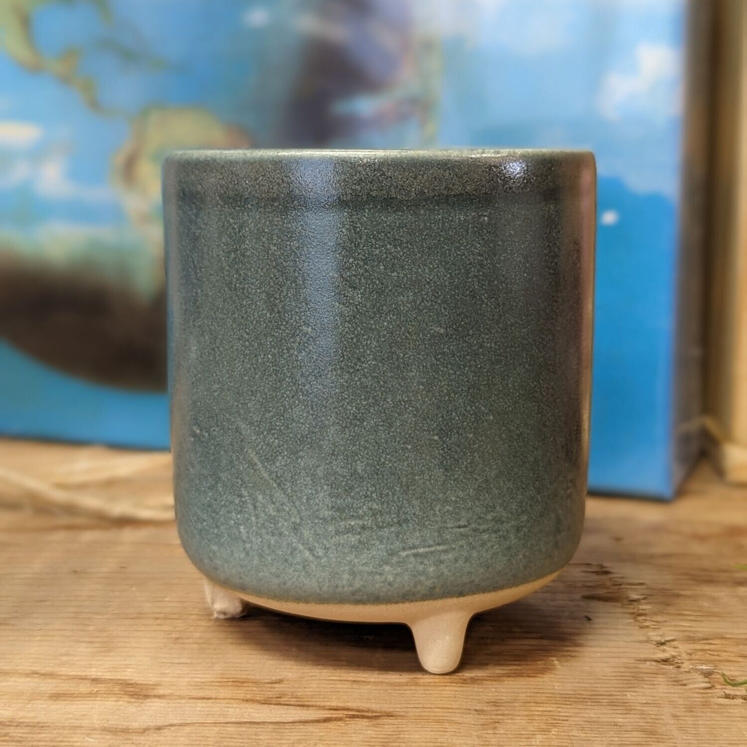 2" Green Footed Pot