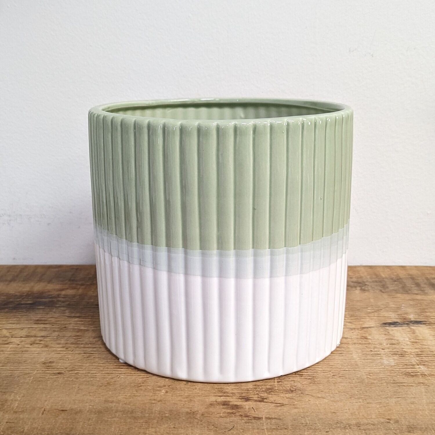 6" Ribbed Green and White Pot