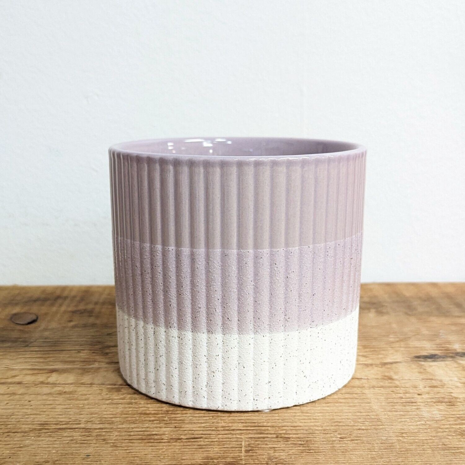 4" Ribbed Purple and White Pot