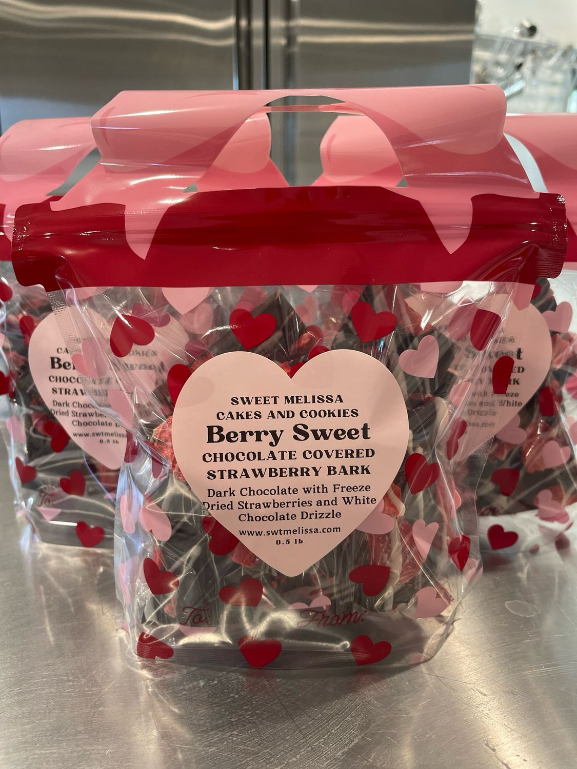 BERRY SWEET Chocolate Bark