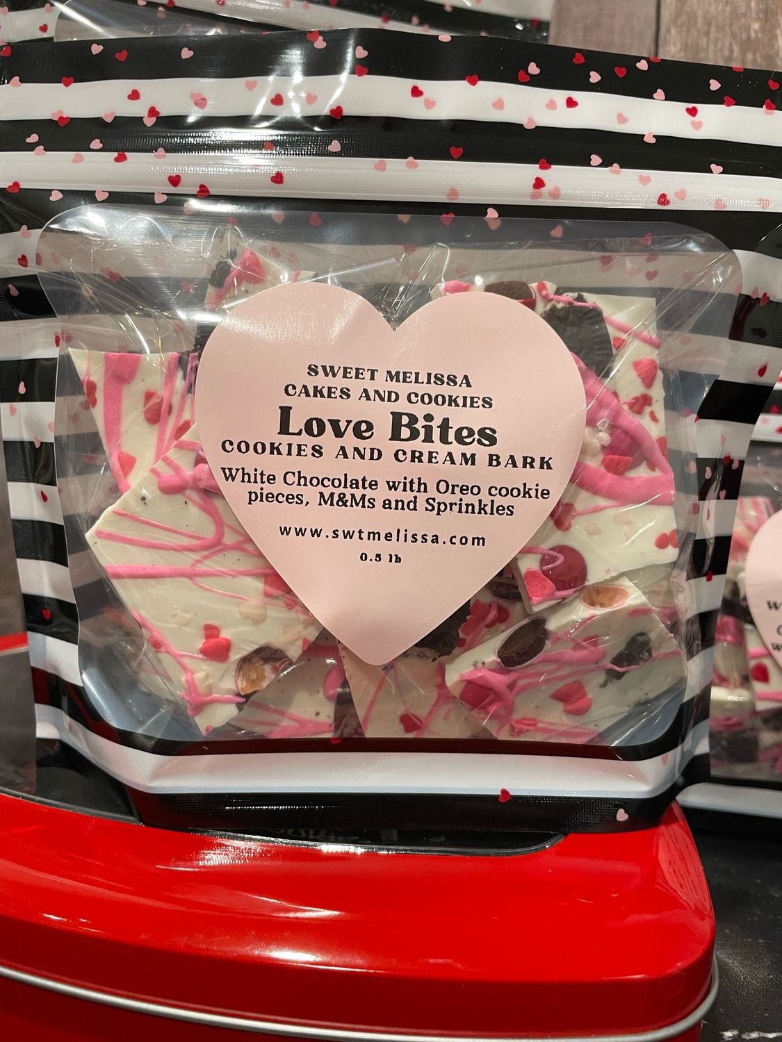 LOVE BITES! Cookies and Cream Bark