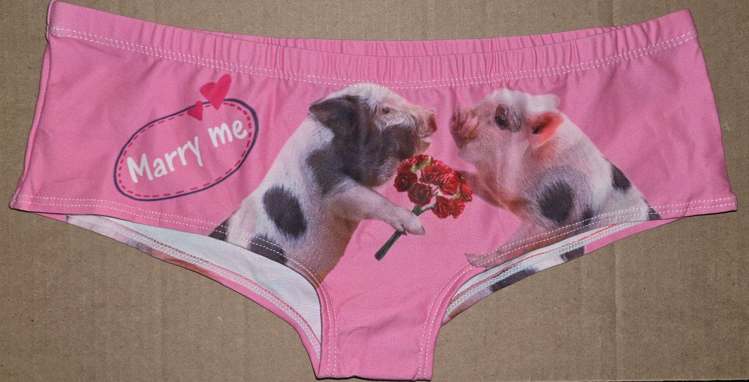 Women&#39;s Underwear Size Large