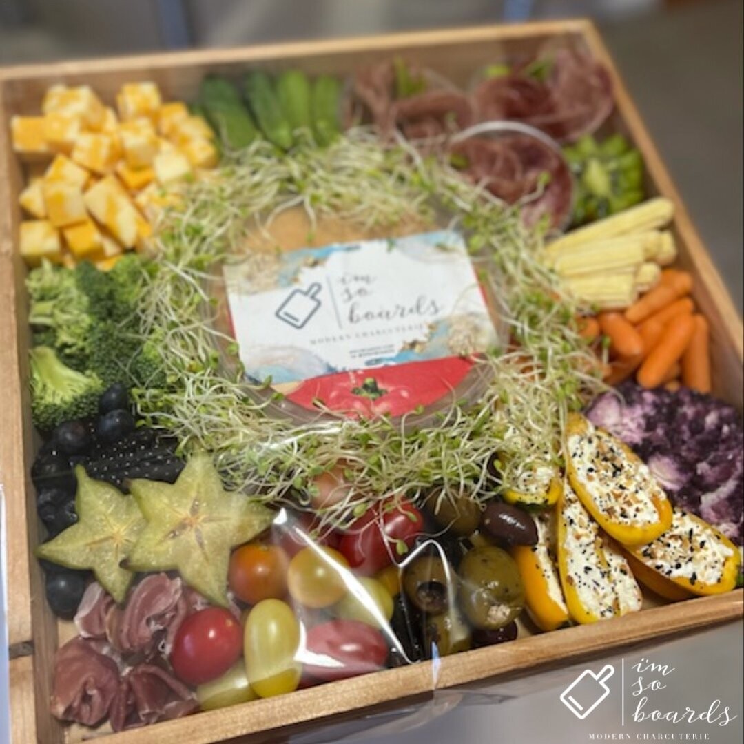 Luxe 1Foot Charcuterie Platter with Wood Board