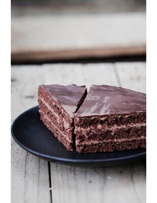 5 layered Chocolate Cake 450g