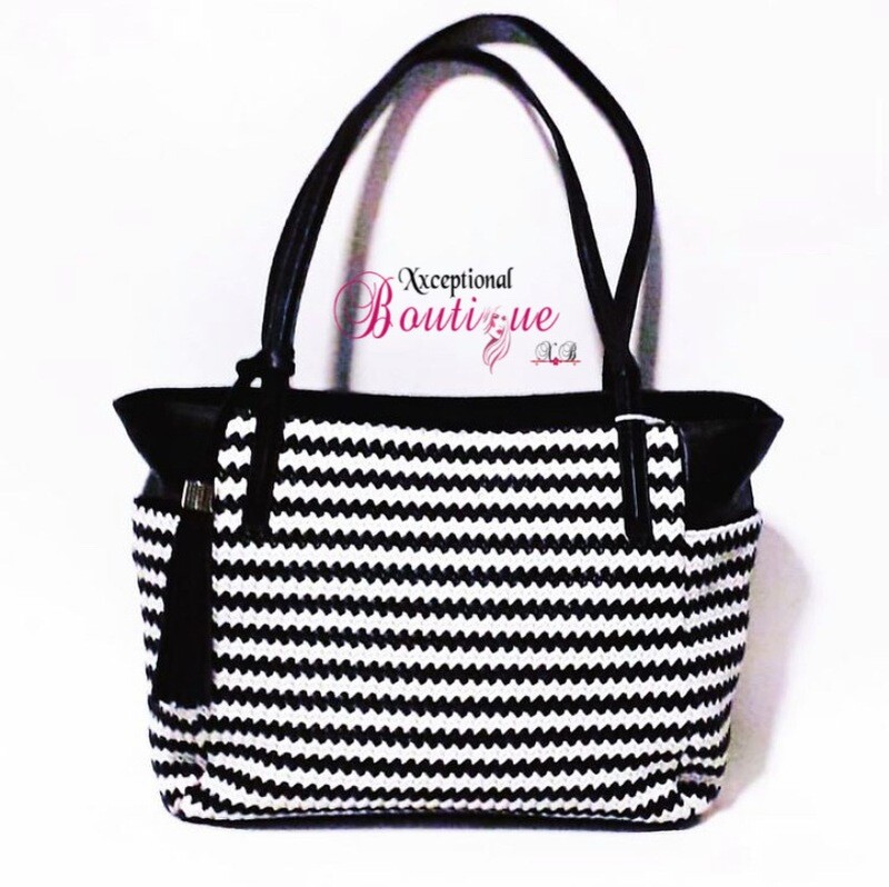 Alyssa Black &amp; White Weave w/ Tassel Handbag