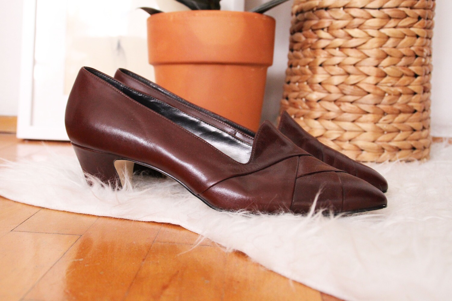 Vintage leather Clarks shoes