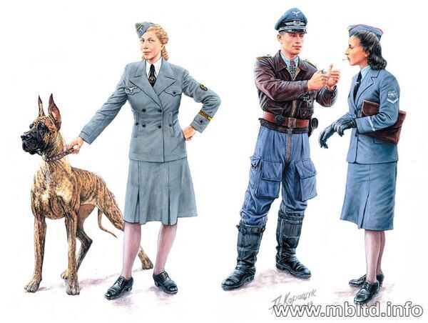 MASTER BOX MB3557 1/35 Women at War: Luftwaffe Helferinnen
