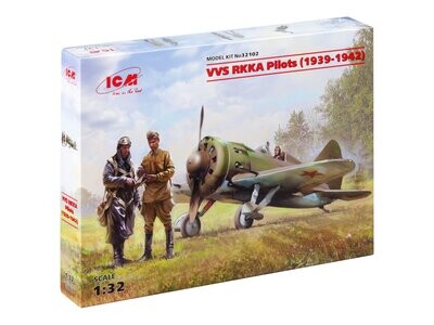 ICM ICM32102 1/32 VVS RKKA Pilots 1939-42 (3 F)