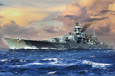 Trumpeter TR06737 1/700 DKM Scharnhorst