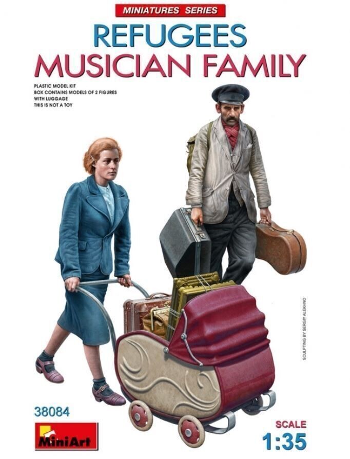 Miniart MA38084 1/35 Refugees - Musician Family