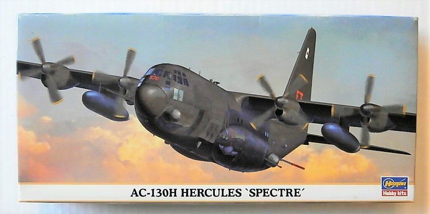 Hasegawa HAS10638 1/200 AC-130H Hercules `Spectre´ - Box mit leichten Lagerspuren !!