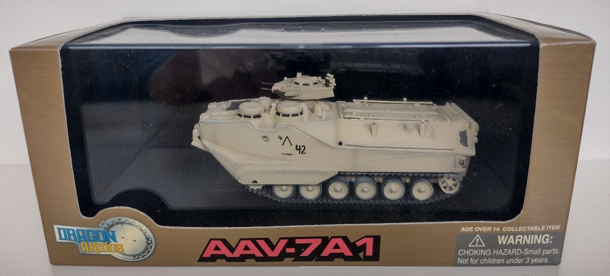 DRAGON ARMOR DR60057 1/72 AAV7A1 "Operation Restore Hope", Somalia 1993