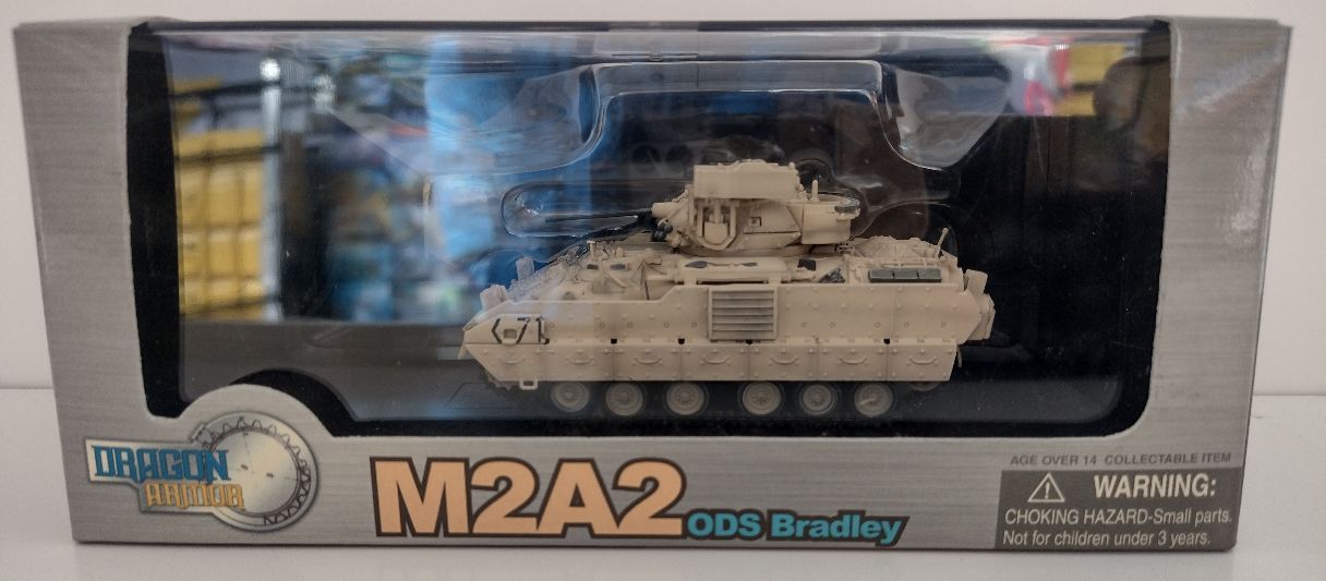 DRAGON ARMOR DR60033 Bradley-M2A2 ODS 1-41 Infantry - 1st Armored Division, Baghdad 2003