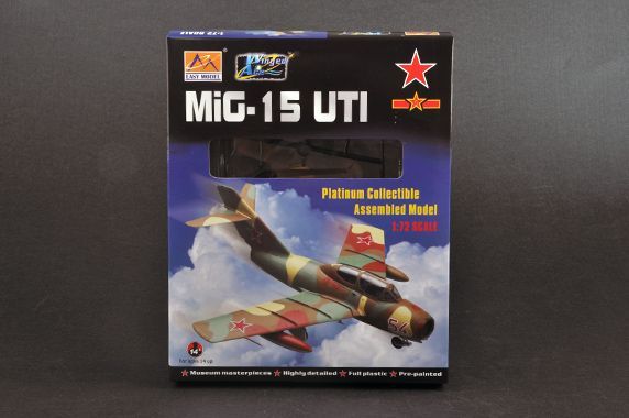 EASY MODEL EM37136 1/72 Mig-15 UTI in Iraqi Air Force ( Late 1980's )