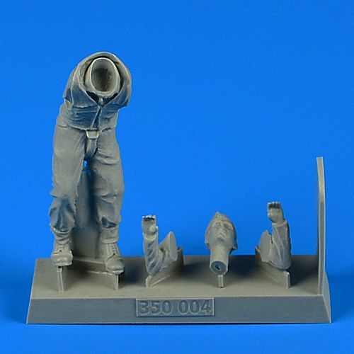 Aero Bonus ARB350004 1/35 Kriegsmarine WWII sailor for German schnellboats, German Human Torpedoes, German midget and coastal submarines BRO/HB/ITA/MIC - ANGEBOT !!