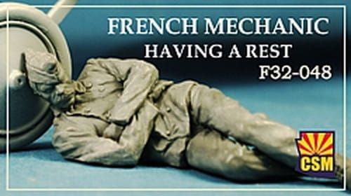 COPPERSTATE CSMF32048 1/32 WWI French Mechanic Having A Rest