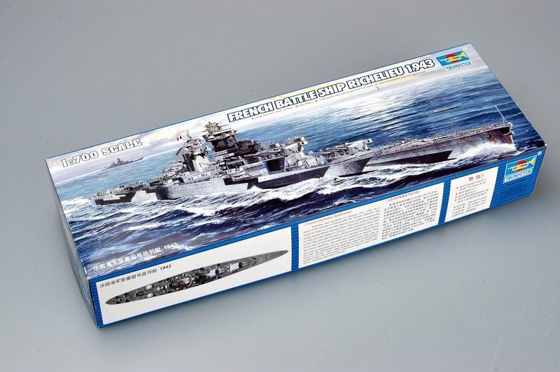 Trumpeter TR05750 1/700 French Battleship Richelieu 1943 Trumpeter TR05750 1/700 French Battleship Richelieu 1943