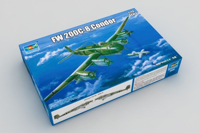 Trumpeter TR01639_S 1/72 Focke - Wulf Fw 200C- 8 Condor Trumpeter TR01639_S 1/72 Focke - Wulf Fw 200C- 8 Condor