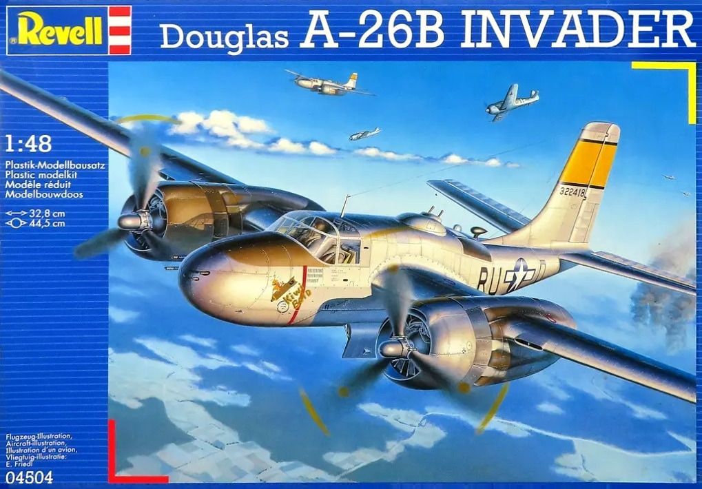 REVELL REV04504_S 1/48 Douglas A-26B Invader , Box mit Lagerspuren !!