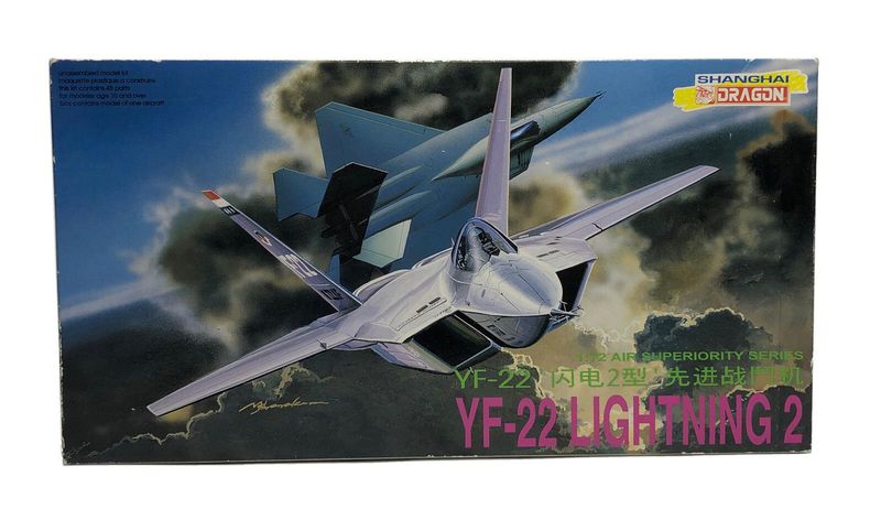DRAGON DR2508_V 1/72 YF-22 Lightning 2 DRAGON DR2508_V 1/72 YF-22 Lightning 2