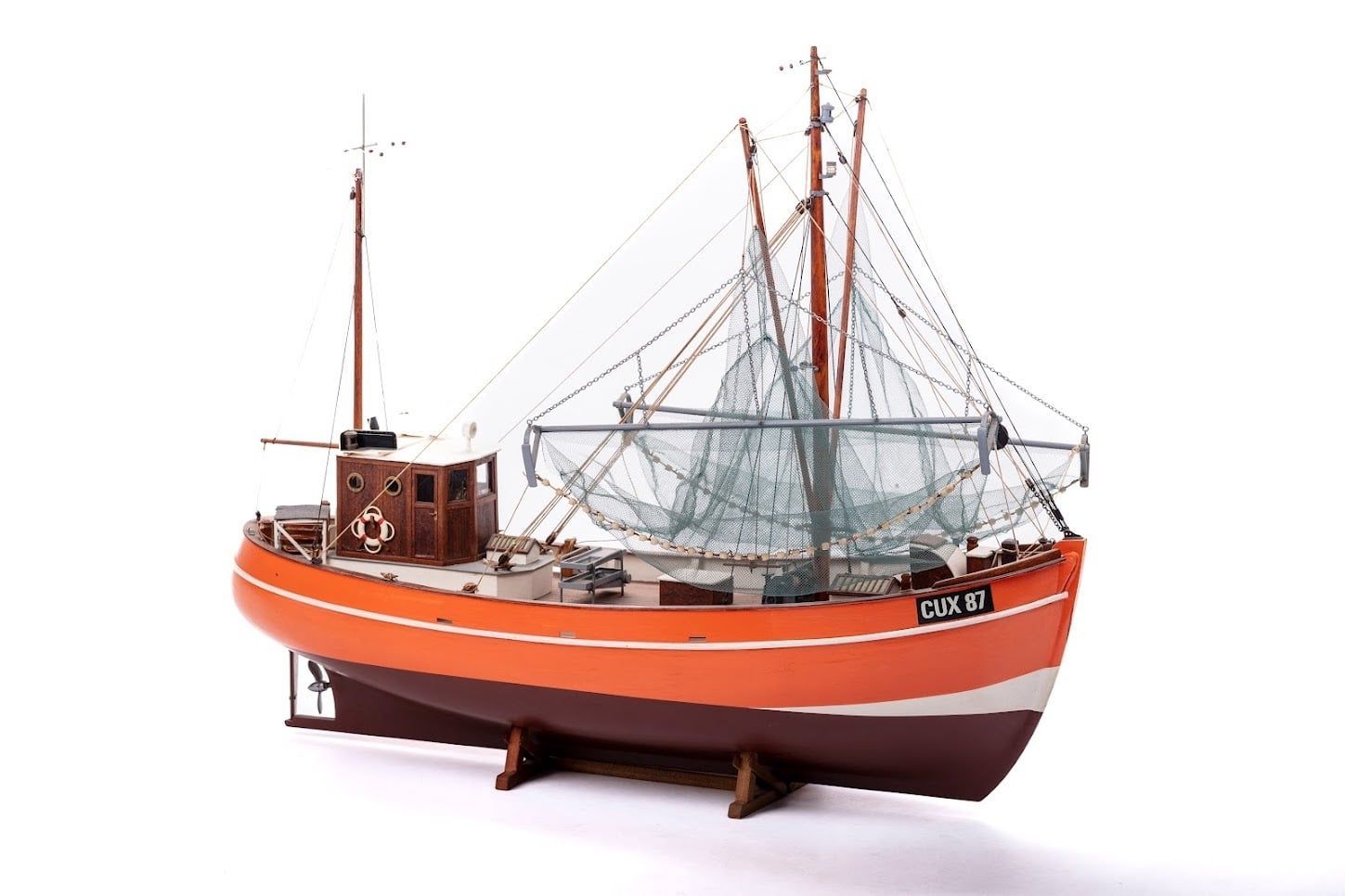 Billing Boats BIL510474_V 1/33 CUX 87 Krabbenkutter, Schiffsbauset - Montagebausatz Billing Boats BIL510474_V 1/33 CUX 87 Krabbenkutter, Schiffsbauset - Montagebausatz