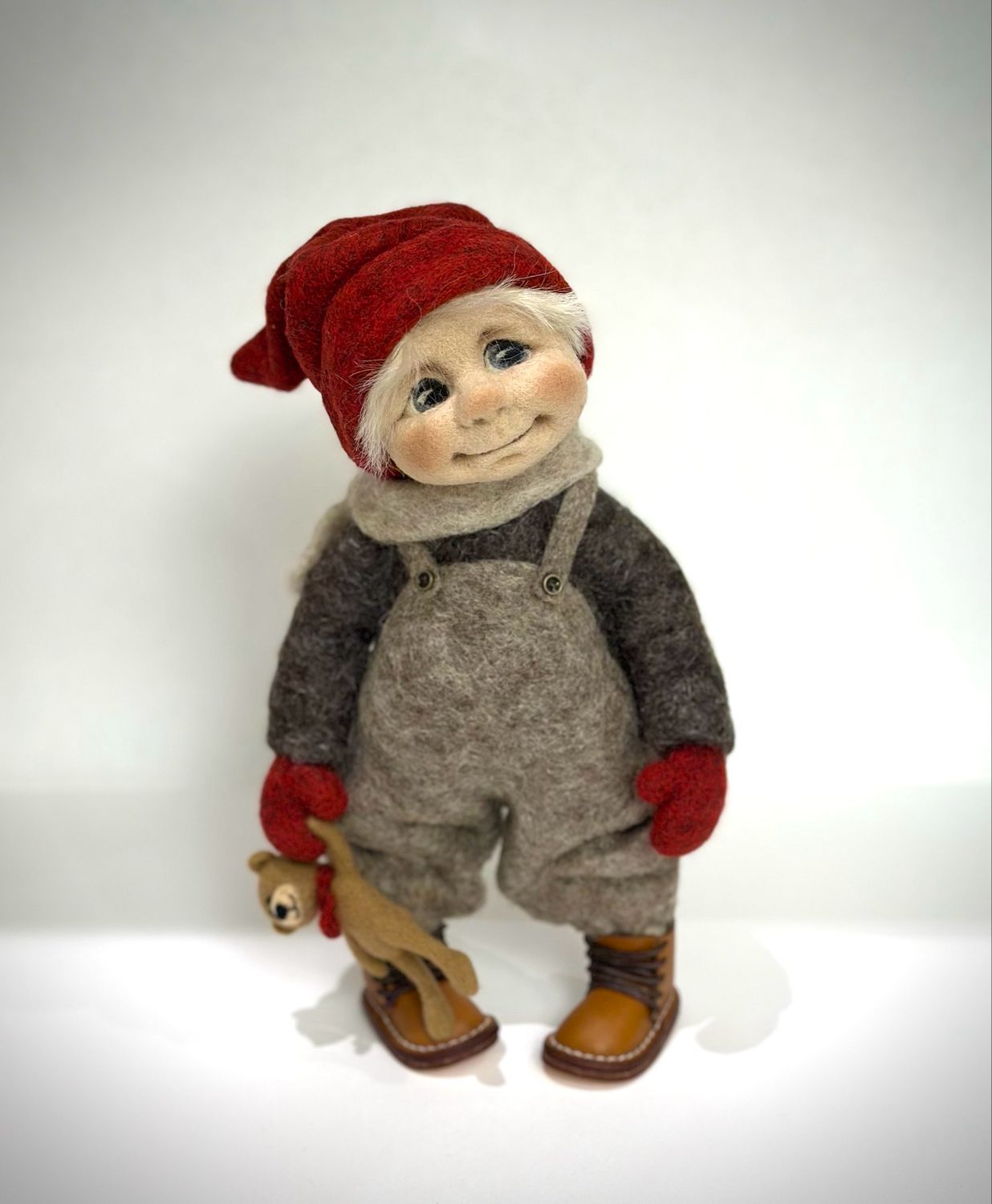 Fjøsnisse gutten Nils 21cm