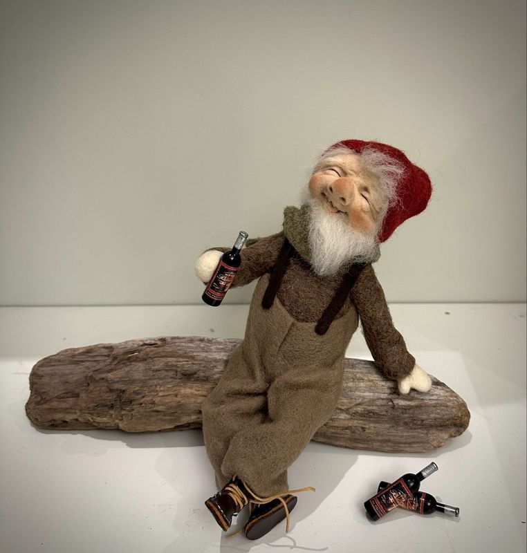 Alfred klar for julebord 22x31cm