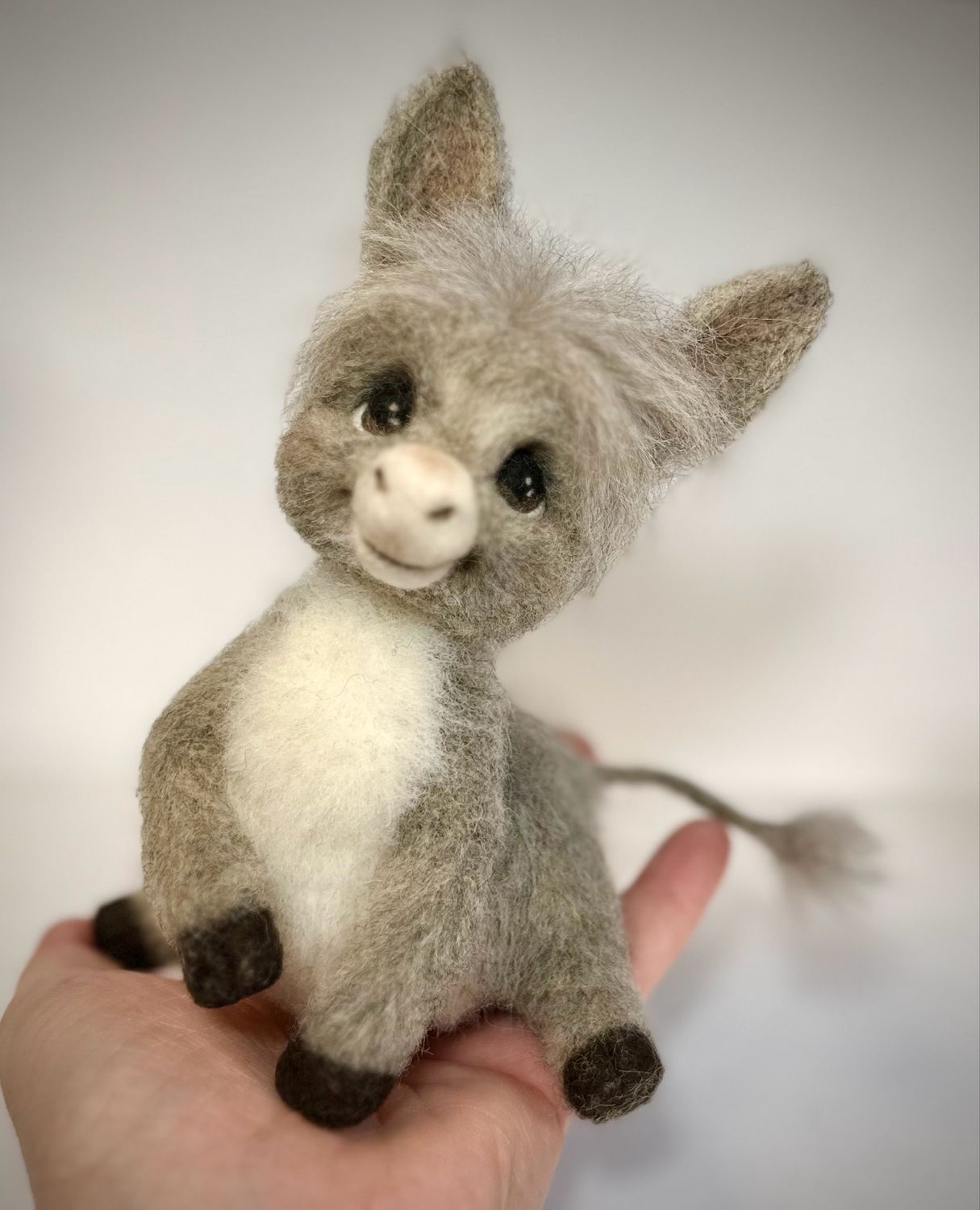 Esel gutten Snorre 16cm. BUDRUNDE I DAG FREM TIL 21.00 på siden Ulltrollet 